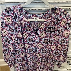 Crown & Ivy Pink and Blue Graphic Blouse with 3/4 Sleeves